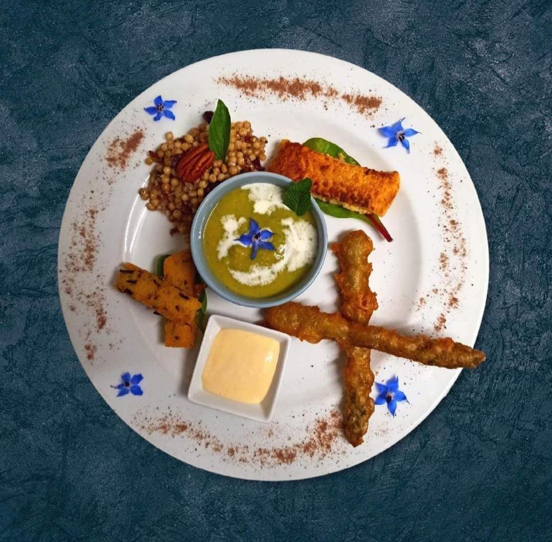 Léran Le Dinanga Bed & Breakfast エクステリア 写真